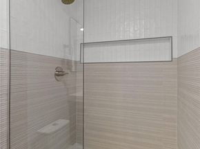 16433 9th Avenue SW, Burien WA 98166