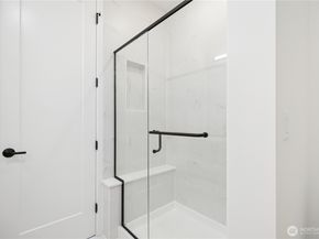 12207 137th Place NE 2602, Redmond WA 98052