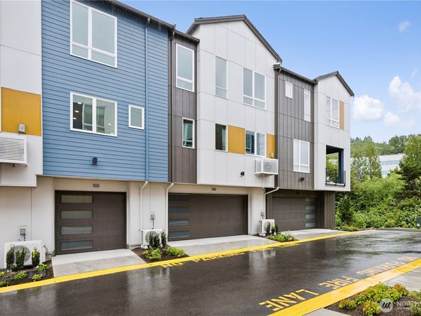 12207 137th Place NE 2602, Redmond WA 98052