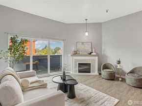 1100 Harrington Ave NE 306, Renton WA 98056
