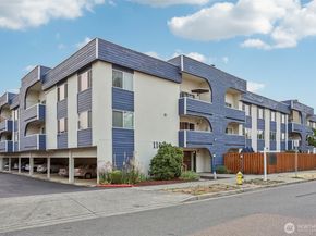 1100 Harrington Ave NE 306, Renton WA 98056