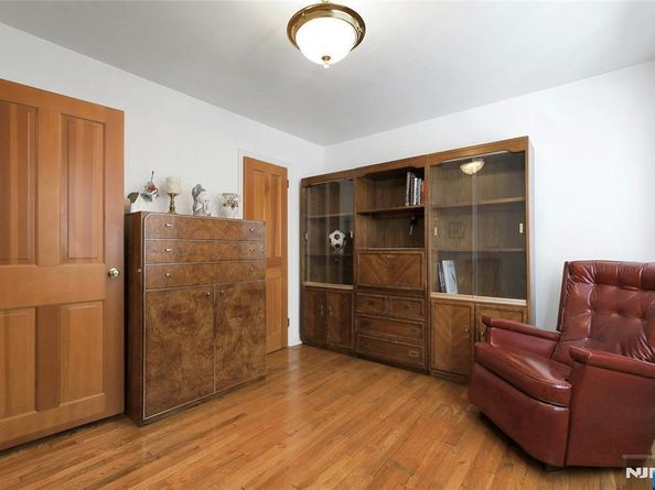 345 Roff Avenue, Palisades Park NJ 07650