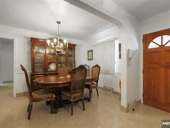345 Roff Avenue, Palisades Park NJ 07650