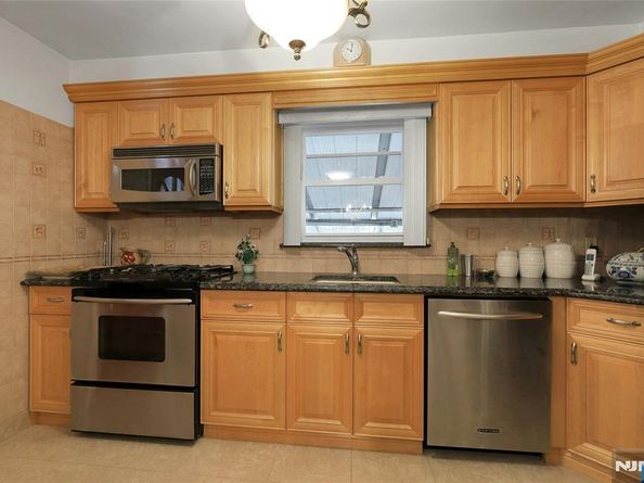 345 Roff Avenue, Palisades Park NJ 07650