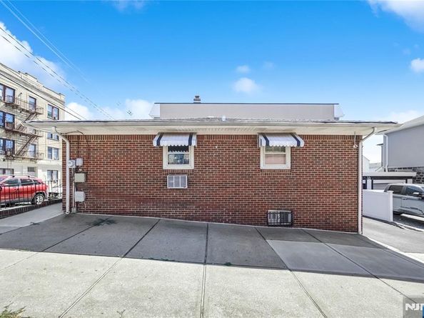 250 Cliff Street, Cliffside Park NJ 07010