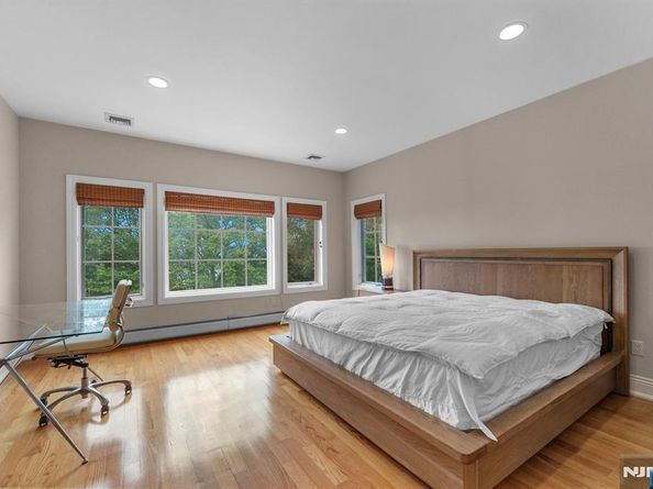 1 Euclid Road, Fort Lee NJ 07024
