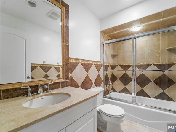 1 Euclid Road, Fort Lee NJ 07024