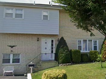 52 Fairview Avenue