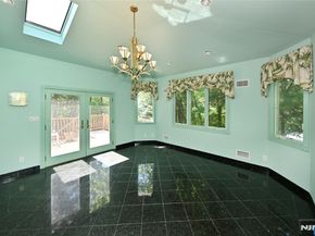5 Ellington Place, Englewood Cliffs NJ 07632