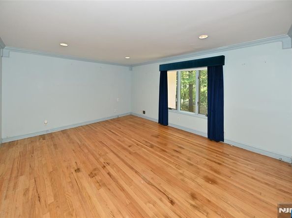 5 Ellington Place, Englewood Cliffs NJ 07632
