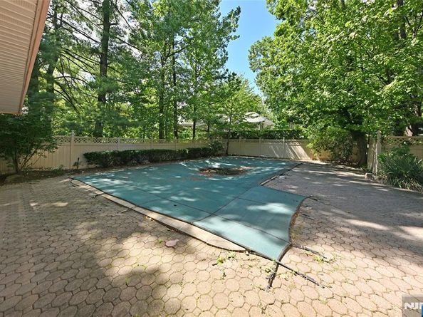 5 Ellington Place, Englewood Cliffs NJ 07632