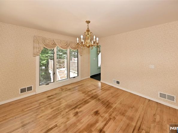 5 Ellington Place, Englewood Cliffs NJ 07632