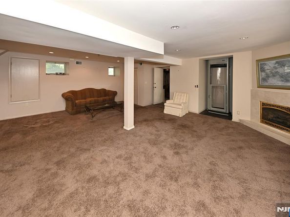 5 Ellington Place, Englewood Cliffs NJ 07632