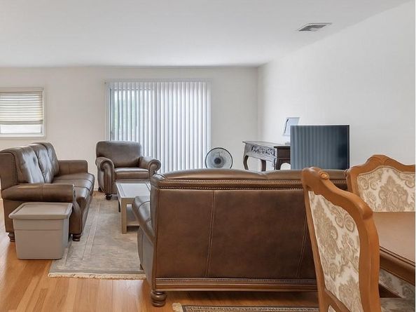 2410 3rd Street, Fort Lee NJ 07024