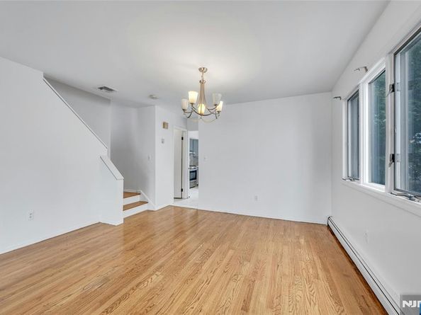 2410 3rd Street, Fort Lee NJ 07024