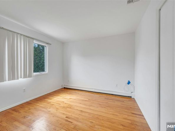 2410 3rd Street, Fort Lee NJ 07024