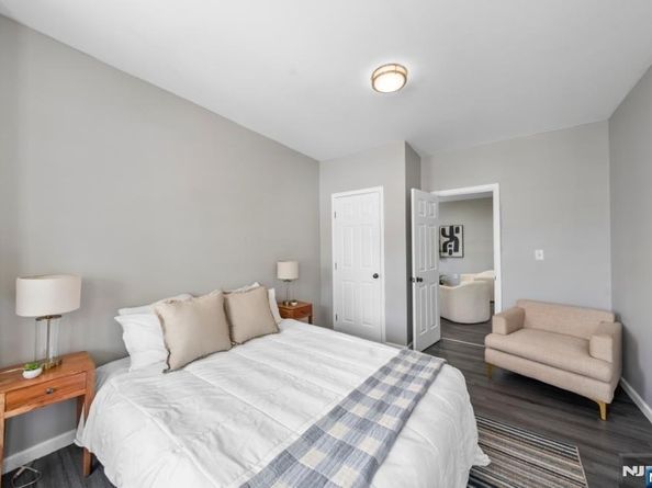 23 Bayview Avenue, Jersey City NJ 07305