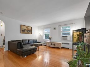 497 Oakdene Avenue, Ridgefield NJ 07657