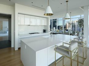 1747  Leonard Street  802, Dallas Texas 75201