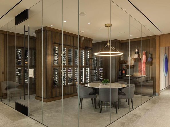 1747  Leonard Street  802, Dallas Texas 75201