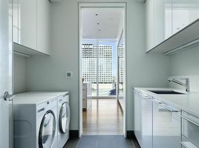 1747  Leonard Street  802, Dallas Texas 75201