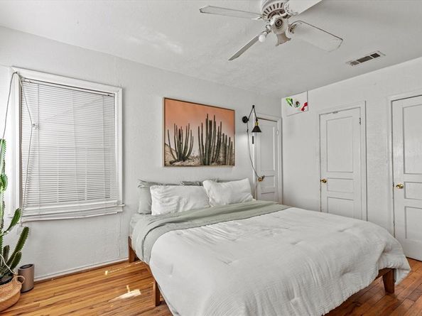 3602  Durango Drive , Dallas Texas 75220
