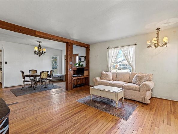 3602  Durango Drive , Dallas Texas 75220