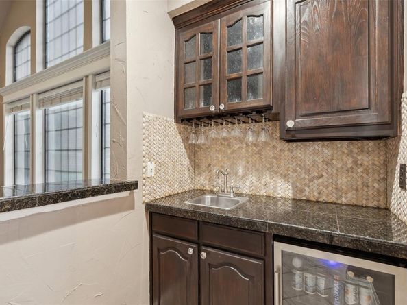 1601  Eagle Ridge Drive , Corinth Texas 76210