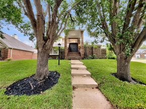 811  Fawn Valley Drive , Allen Texas 75002