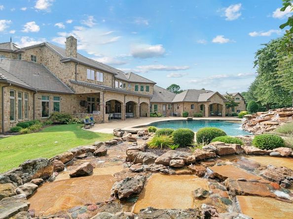 1908  Point De Vue Drive , Flower Mound Texas 75022