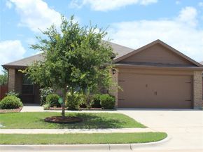 624  Yarborough Street , Crowley Texas 76036