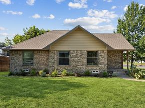 3804  Eaton Drive , Dallas Texas 75220