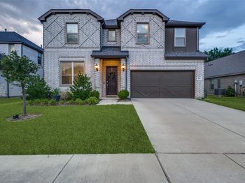 641  Lake Cove Drive 