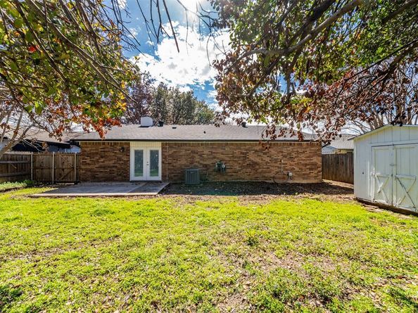 4009  Juneberry Street , Fort Worth Texas 76137