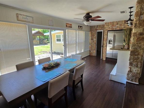 1312 W Park Row Drive , Arlington Texas 76013
