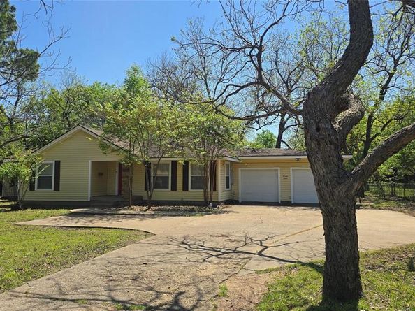 1312 W Park Row Drive , Arlington Texas 76013