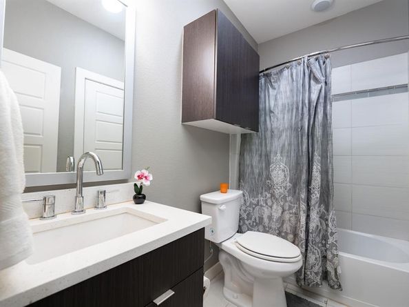 349  Tonga Street , Dallas Texas 75203