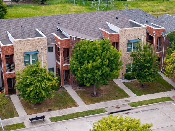 349  Tonga Street , Dallas Texas 75203