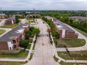 349  Tonga Street , Dallas Texas 75203
