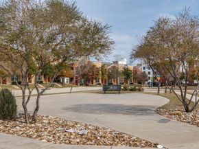 349  Tonga Street , Dallas Texas 75203