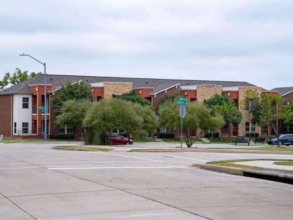 349  Tonga Street , Dallas Texas 75203