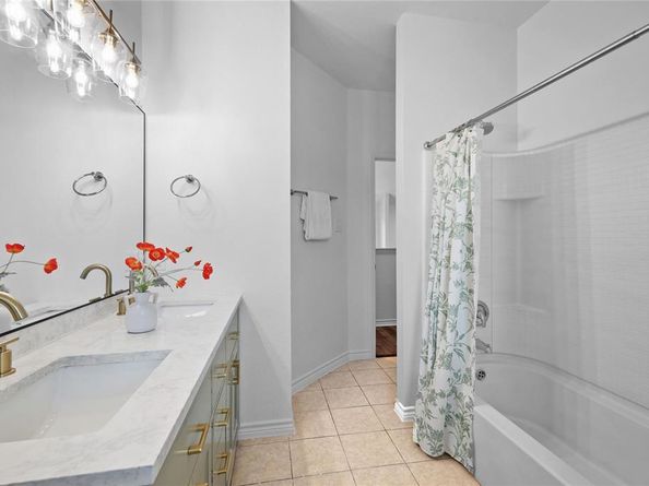 2848  Willow Glen Court , Grand Prairie Texas 75052