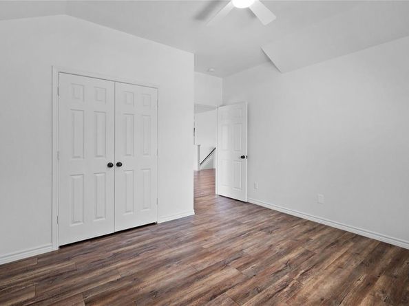 2848  Willow Glen Court , Grand Prairie Texas 75052
