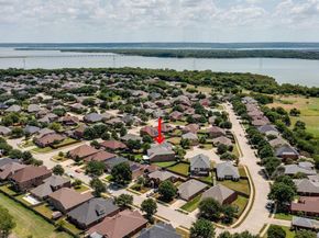 2848  Willow Glen Court , Grand Prairie Texas 75052