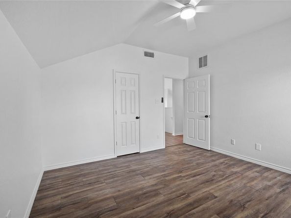 2848  Willow Glen Court , Grand Prairie Texas 75052