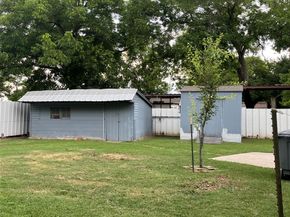 2033  Pleasant  , Dallas Texas 75217
