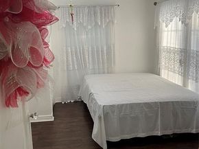 2033  Pleasant  , Dallas Texas 75217