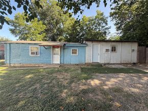2206  Chestnut Avenue , Fort Worth Texas 76164