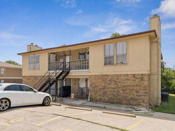 8113  Foxfire Lane , White Settlement Texas 76108