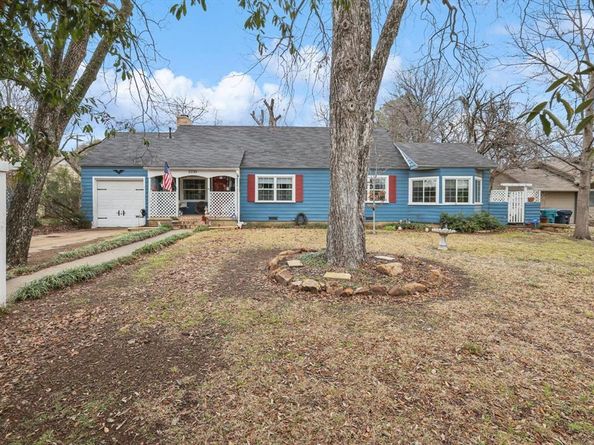 2230  Alamo Place , Denton Texas 76201